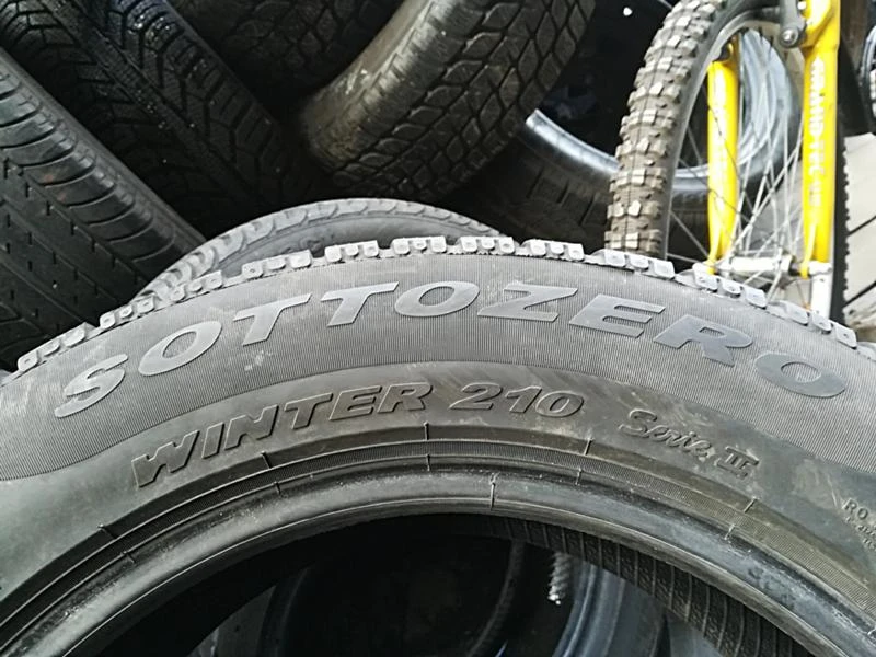 Гуми Зимни 225/60R17, снимка 6 - Гуми и джанти - 23688931