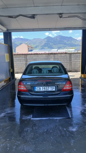 Mercedes-Benz C 200, снимка 4