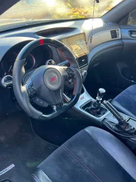 Subaru Impreza Down pipe Invidia Straight pipe Invidia Mishi Mo, снимка 10 — Bazar.bg Subaru Impreza Down pipe Invidia Straight pipe Invidia Mishi Mo, снимка 10