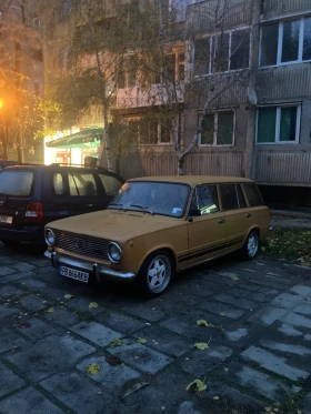 Lada 2102 Комби, снимка 2