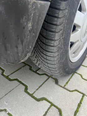 VW Passat 1, 8  - 2200 € / 4302.83 лв. - 49527551 12