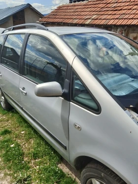 VW Sharan - 2600 € / 5085.16 лв. - 75735350 2