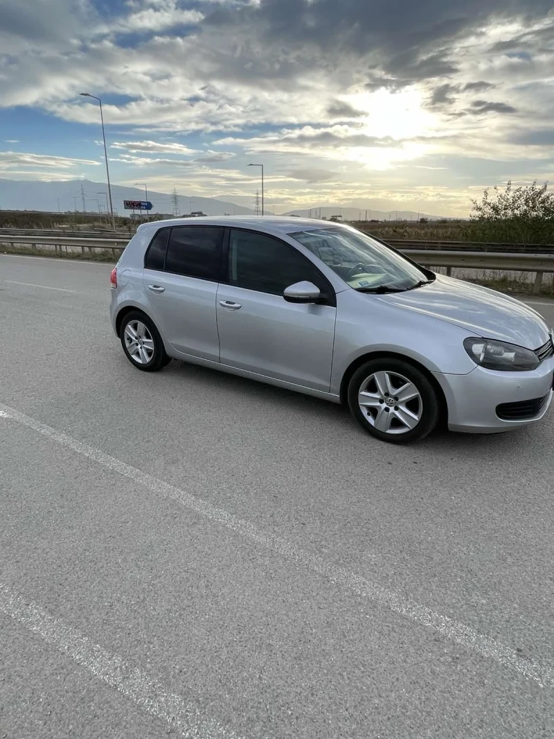 VW Golf 2.0 TDI, снимка 2 - Автомобили и джипове - 47452344