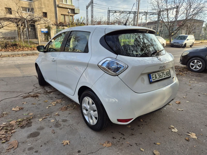 Renault Zoe 41kWh, снимка 2 - Автомобили и джипове - 48264386