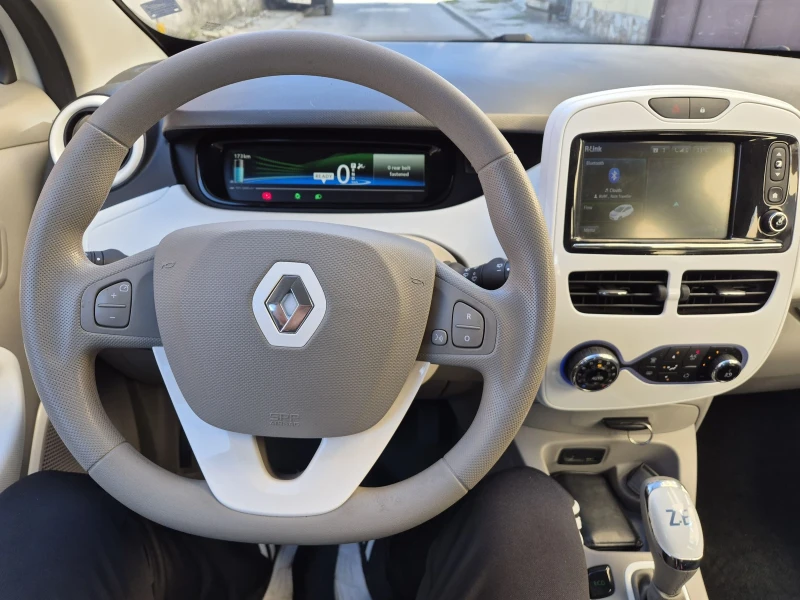 Renault Zoe 41kWh, снимка 4 - Автомобили и джипове - 48064520