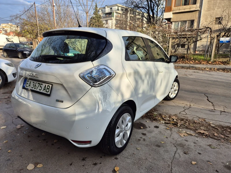 Renault Zoe 41kWh, снимка 5 - Автомобили и джипове - 48264386