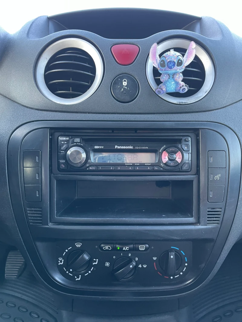 Citroen C3 Facelift 1.4 HDI, снимка 13 - Автомобили и джипове - 52469089