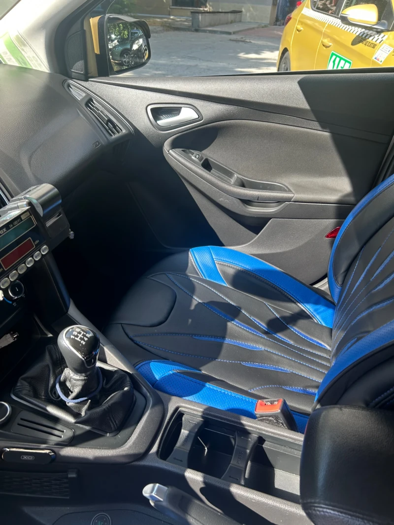 Ford Focus, снимка 9 - Автомобили и джипове - 51625847