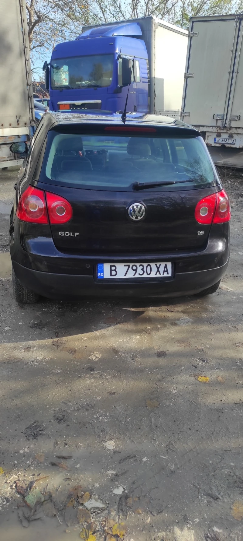 VW Golf, снимка 3 - Автомобили и джипове - 52562604