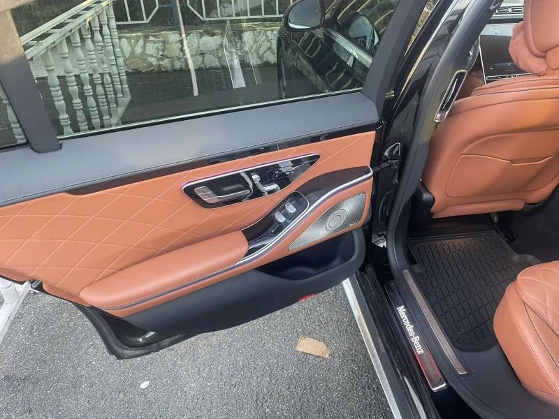 Mercedes-Benz S 580 * AMG* 4 Matic* LONG* FULL* Обслужен * , снимка 10 - Автомобили и джипове - 53073678