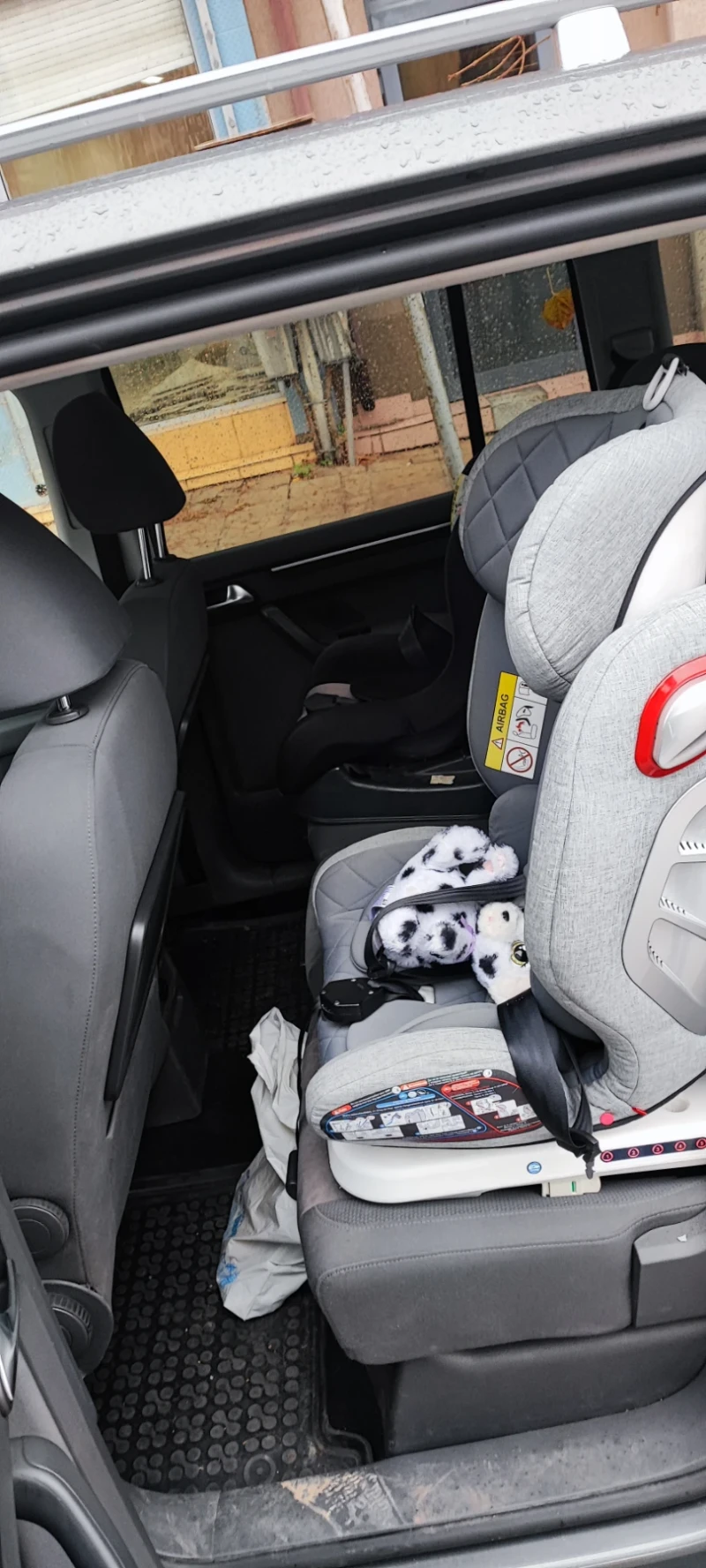 VW Touran 2.0 tdi 140 hp, снимка 7 - Автомобили и джипове - 53164270