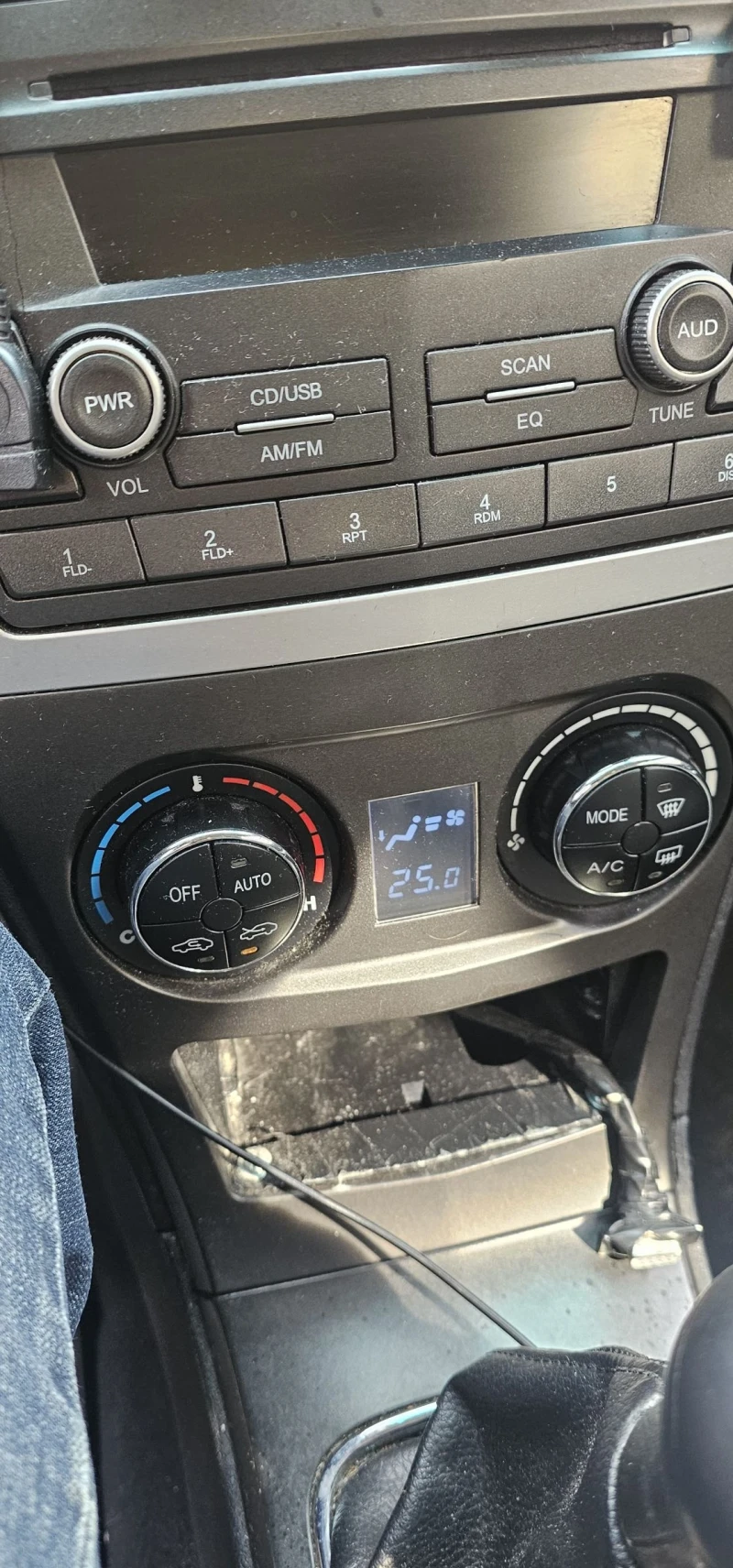 Great Wall Voleex C30 С30, снимка 13 - Автомобили и джипове - 53536291