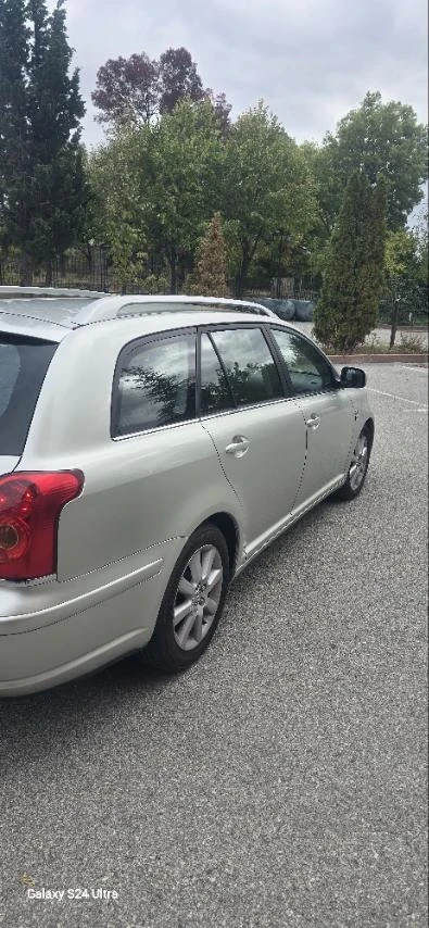 Toyota Avensis D-4D - изображение 5