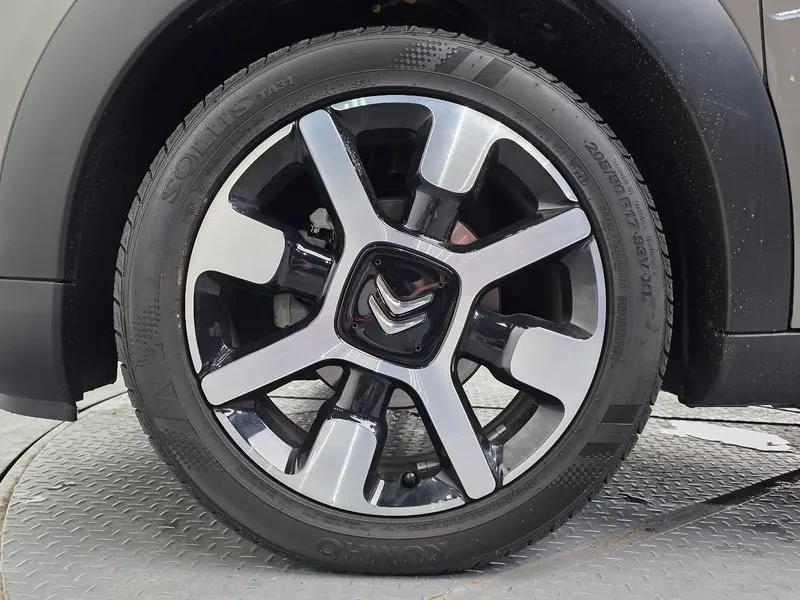 Citroen C4 Cactus 1.6/BLUEHDI/SHINE/ПАНОРАМА/KEYLESS, снимка 5 - Автомобили и джипове - 56698539