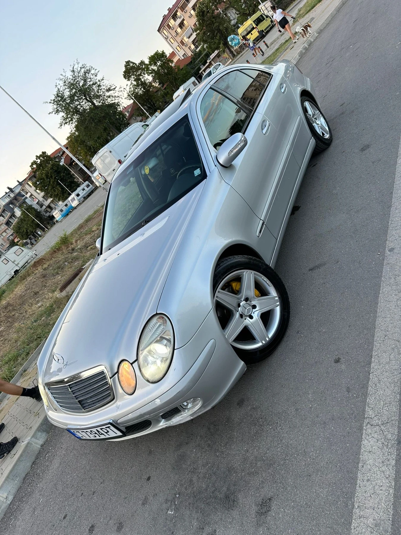 Mercedes-Benz E 320  - изображение 2