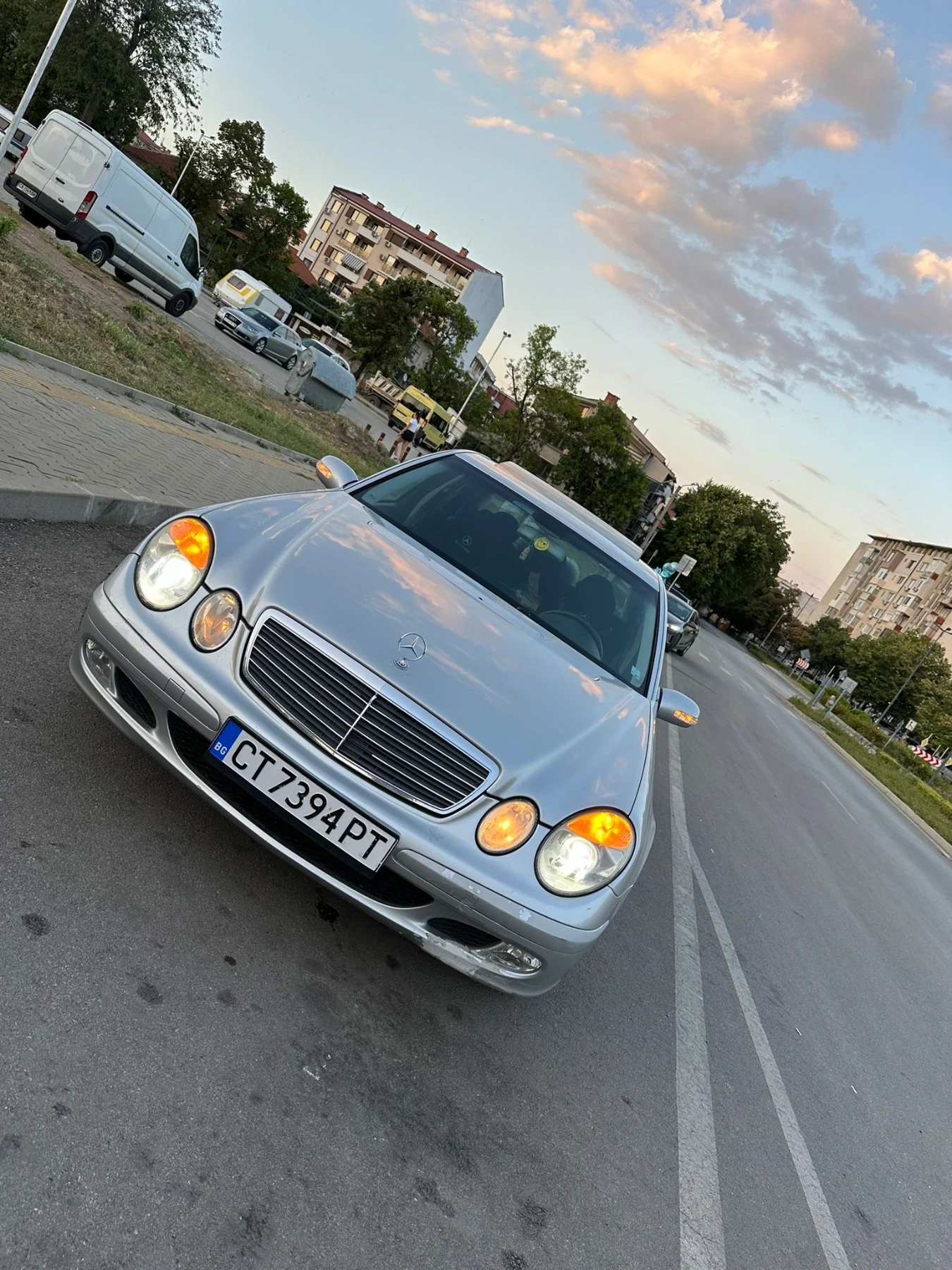 Mercedes-Benz E 320  - изображение 4