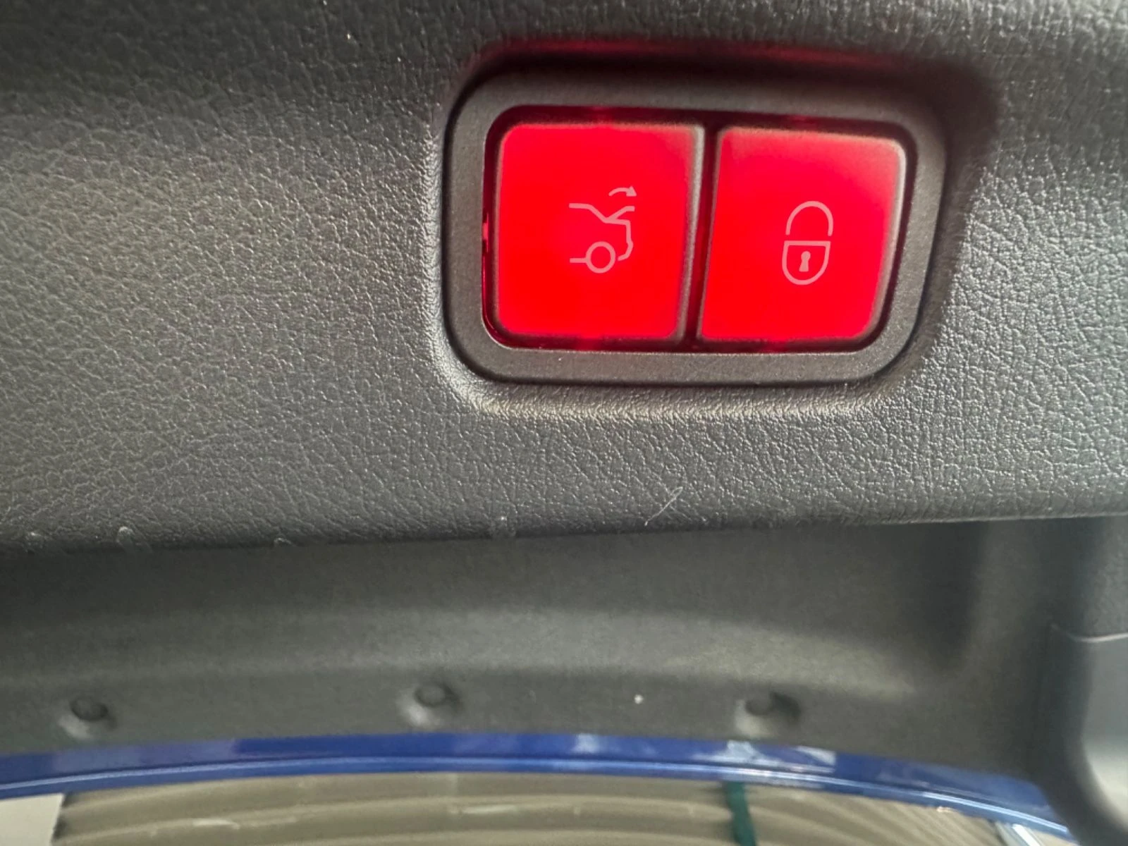 Mercedes-Benz C 300 * AMG* DISTRONIC* 360 CAM* KEYLESS* LED*  | Mobile.bg   14