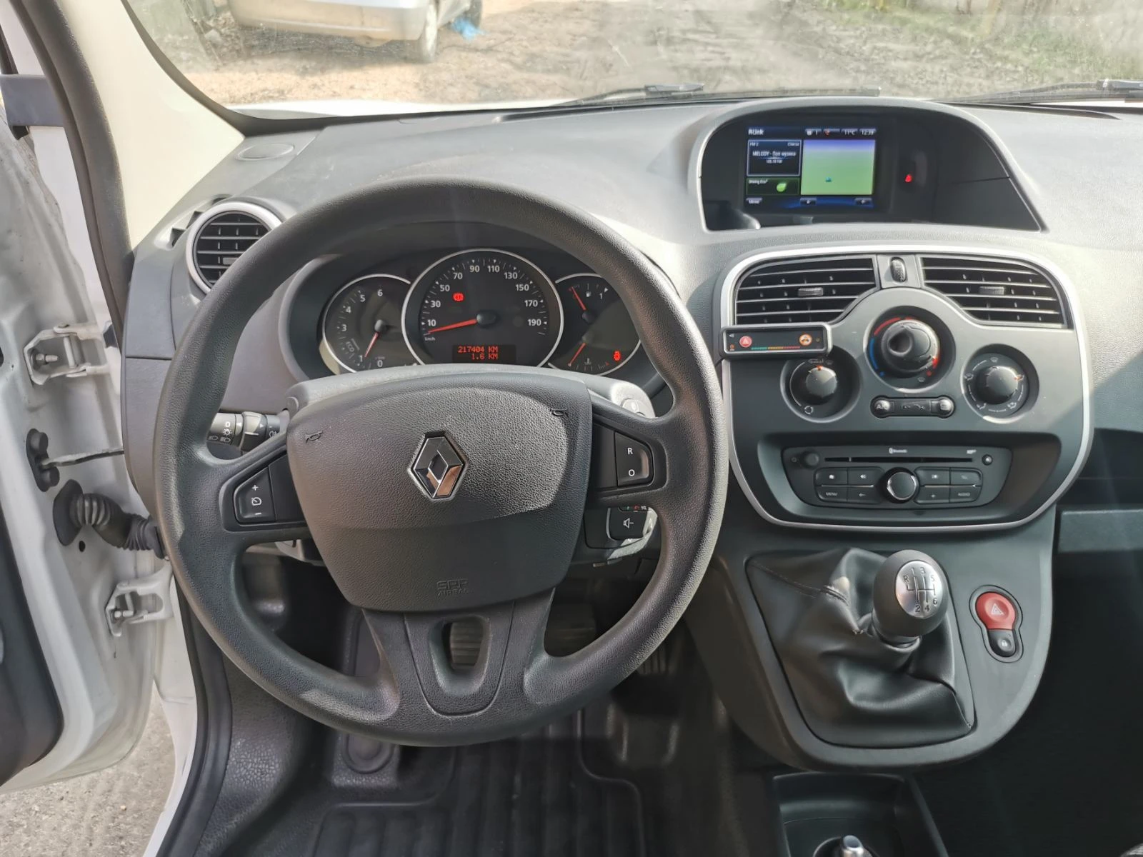 Renault Kangoo 1.5dCi, GPS, снимка 11 - Автомобили и джипове - 52081422