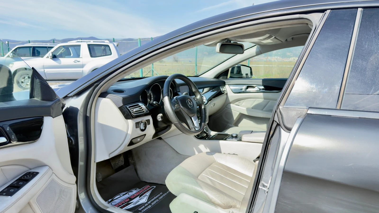 Mercedes-Benz CLS 350, снимка 9 - Автомобили и джипове - 53815459