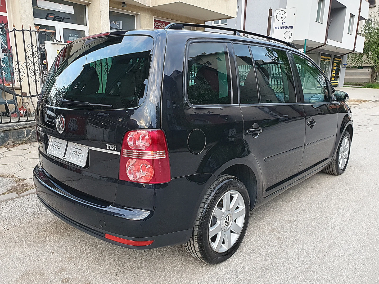 VW Touran 1.9TDI-105k.s.-DSG- 7�����! | Mobile.bg � ����������� 2