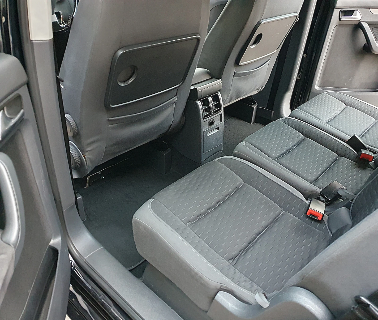 VW Touran 1.9TDI-105k.s.-DSG- 7�����! | Mobile.bg � ����������� 13