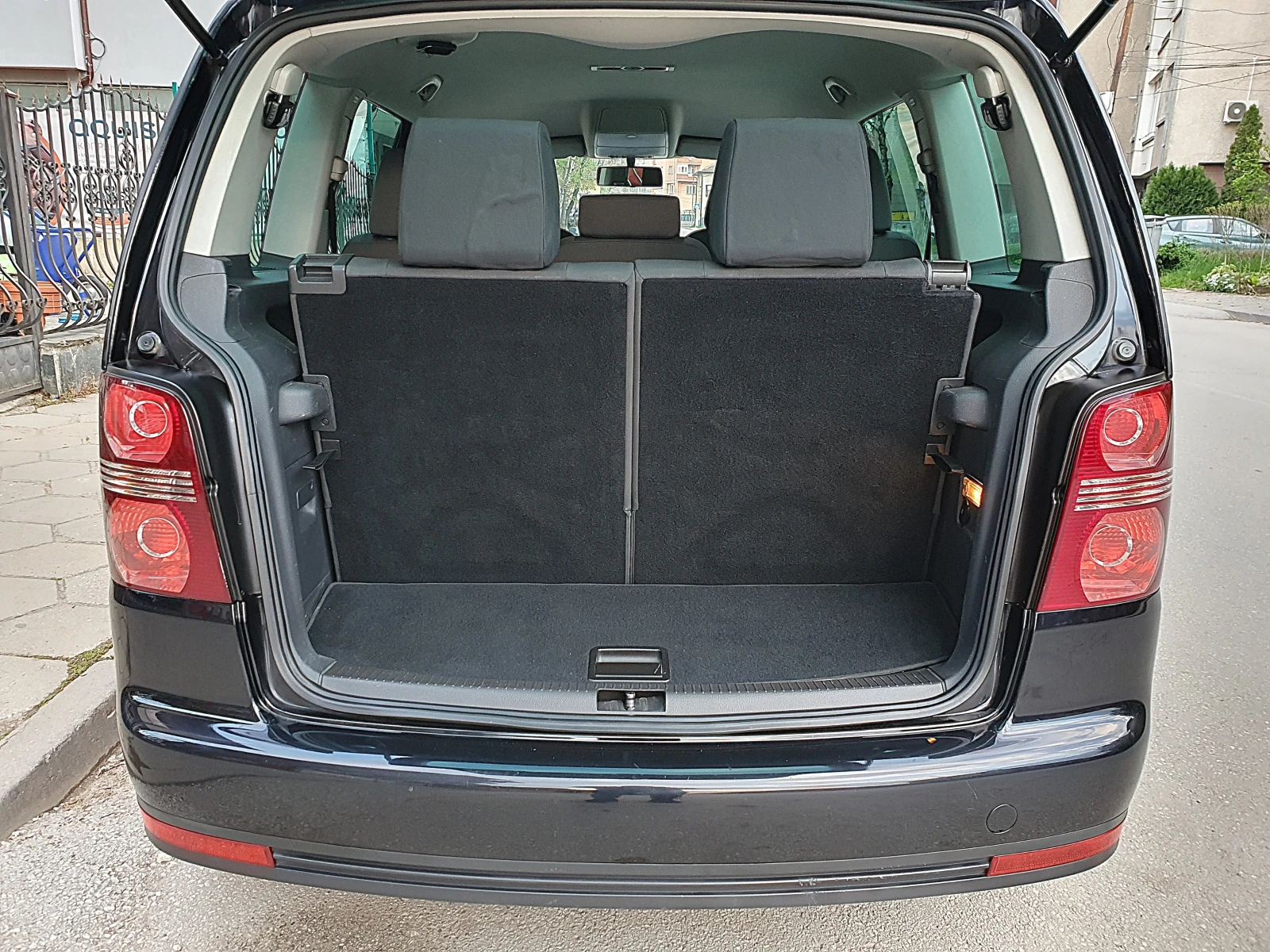 VW Touran 1.9TDI-105k.s.-DSG- 7�����! | Mobile.bg � ����������� 9