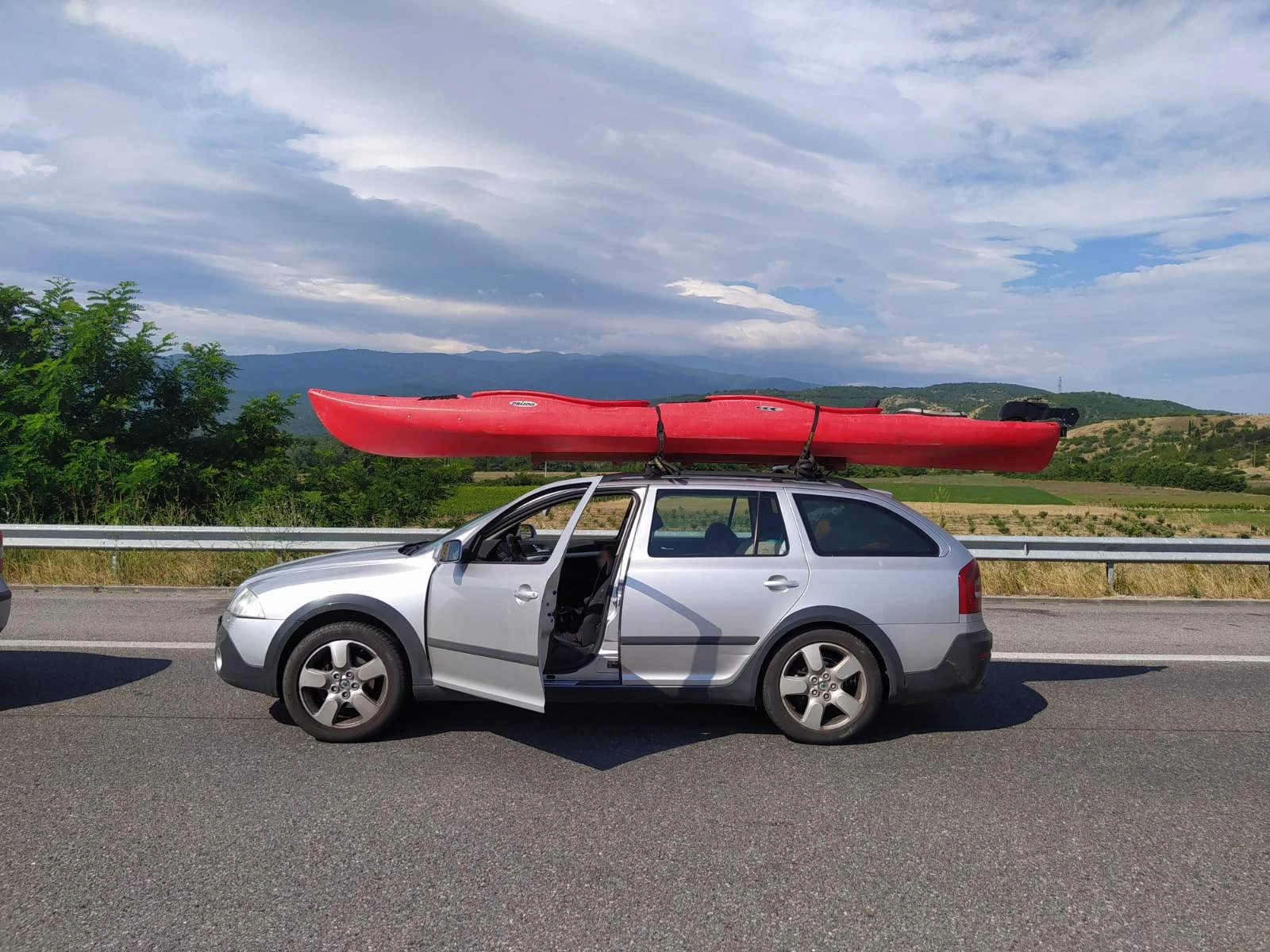 Skoda Octavia Scout, снимка 5 - Автомобили и джипове - 54311750