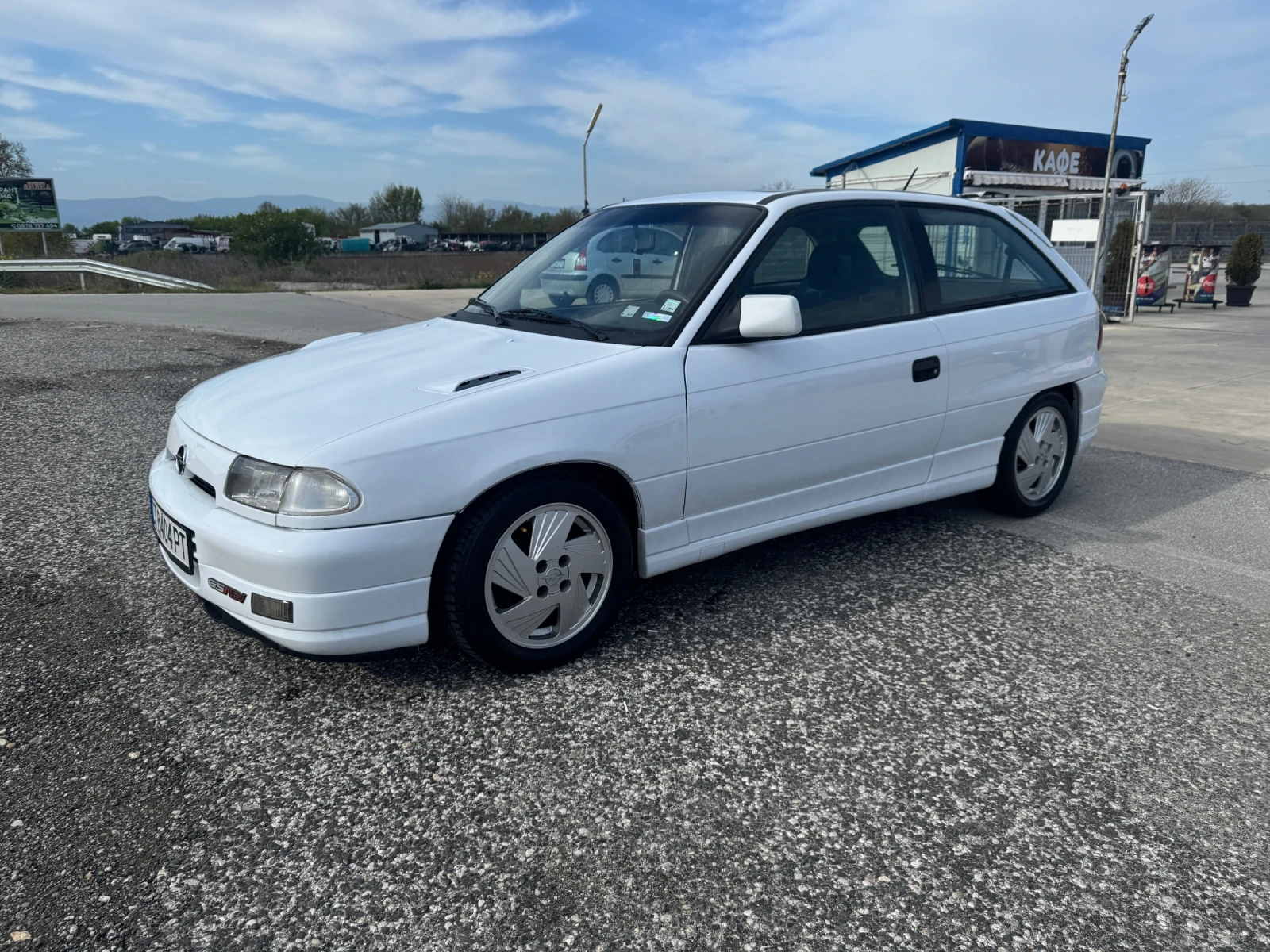 Opel Astra, снимка 2 - Автомобили и джипове - 54355482