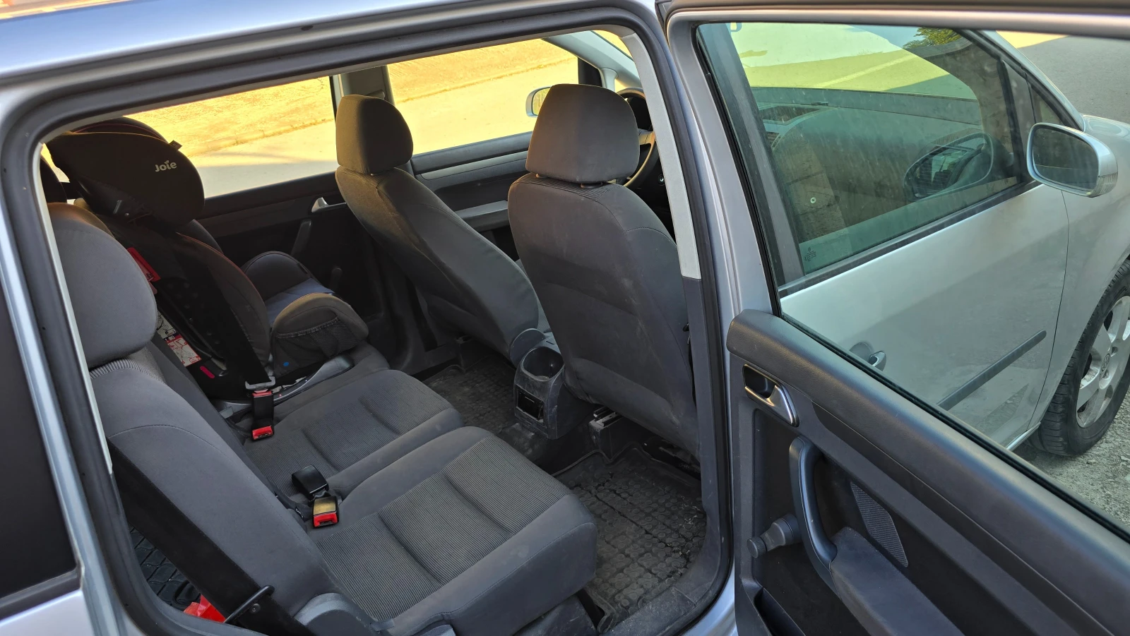 VW Touran 2.0 LPG/CNG, снимка 6 - Автомобили и джипове - 54411149