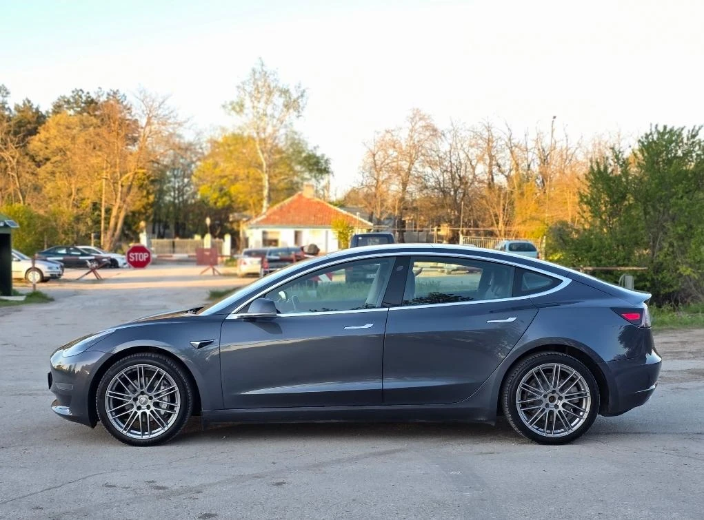 Tesla Model 3  4х4 Европейска Гаранция, снимка 3 - Автомобили и джипове - 54435979