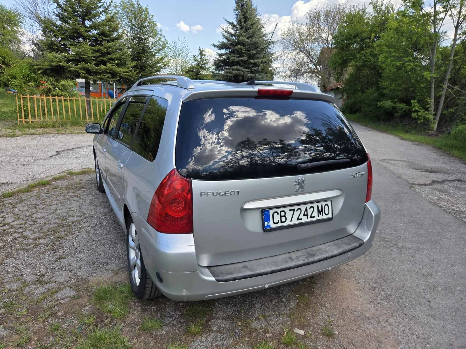 Peugeot 307 2.0RFJ+ ГАЗ, снимка 6 - Автомобили и джипове - 54656998