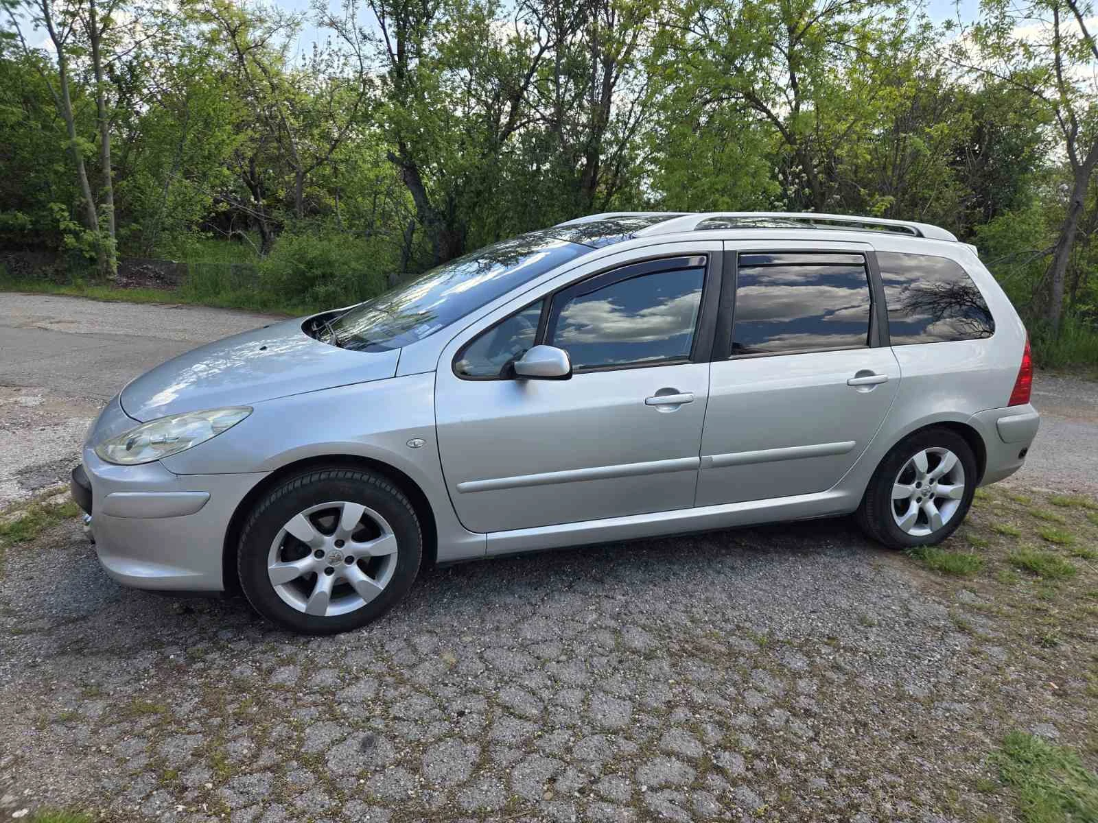 Peugeot 307 2.0RFJ+ ГАЗ, снимка 3 - Автомобили и джипове - 54656998