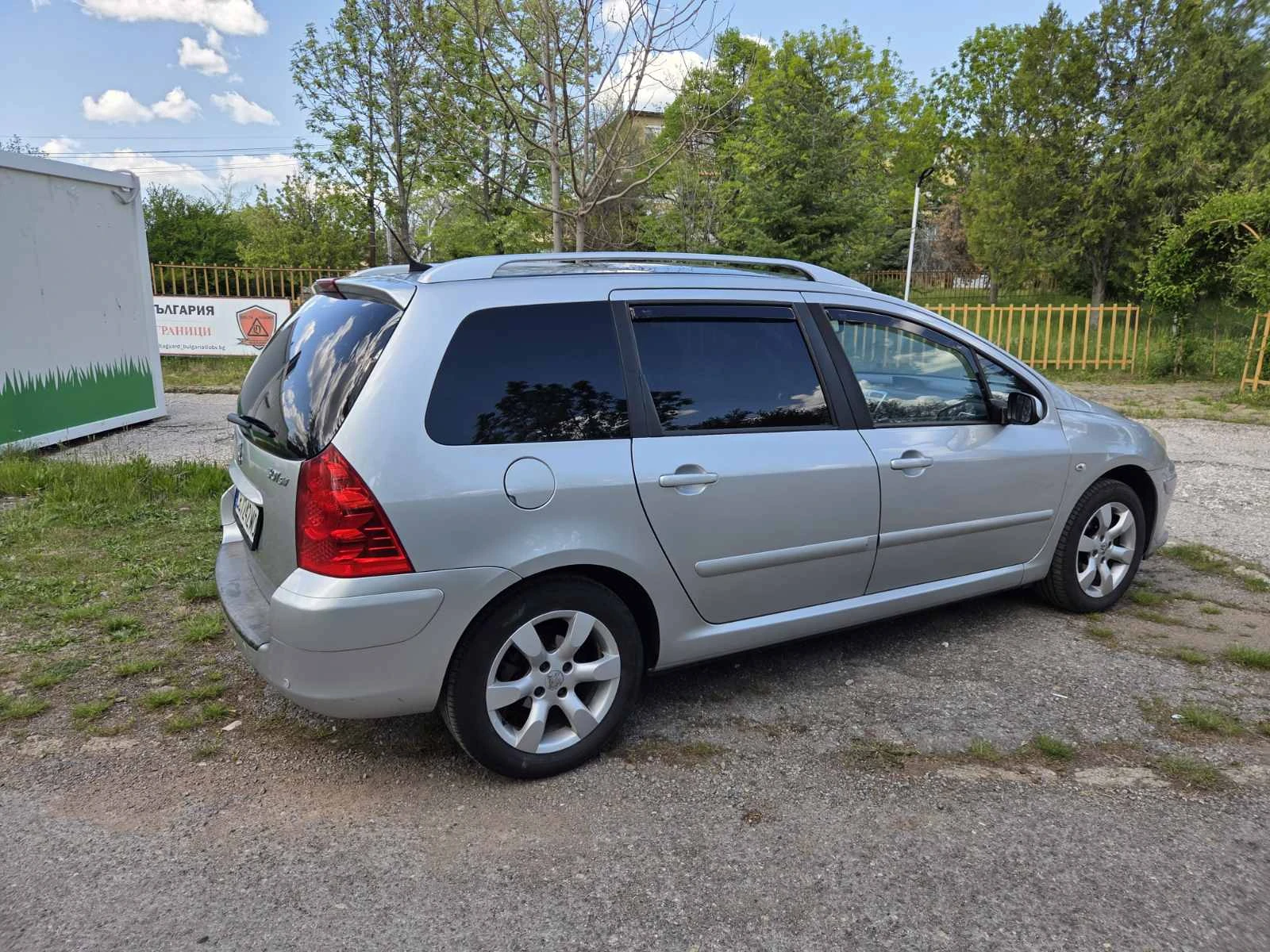 Peugeot 307 2.0RFJ+ ГАЗ, снимка 4 - Автомобили и джипове - 54656998