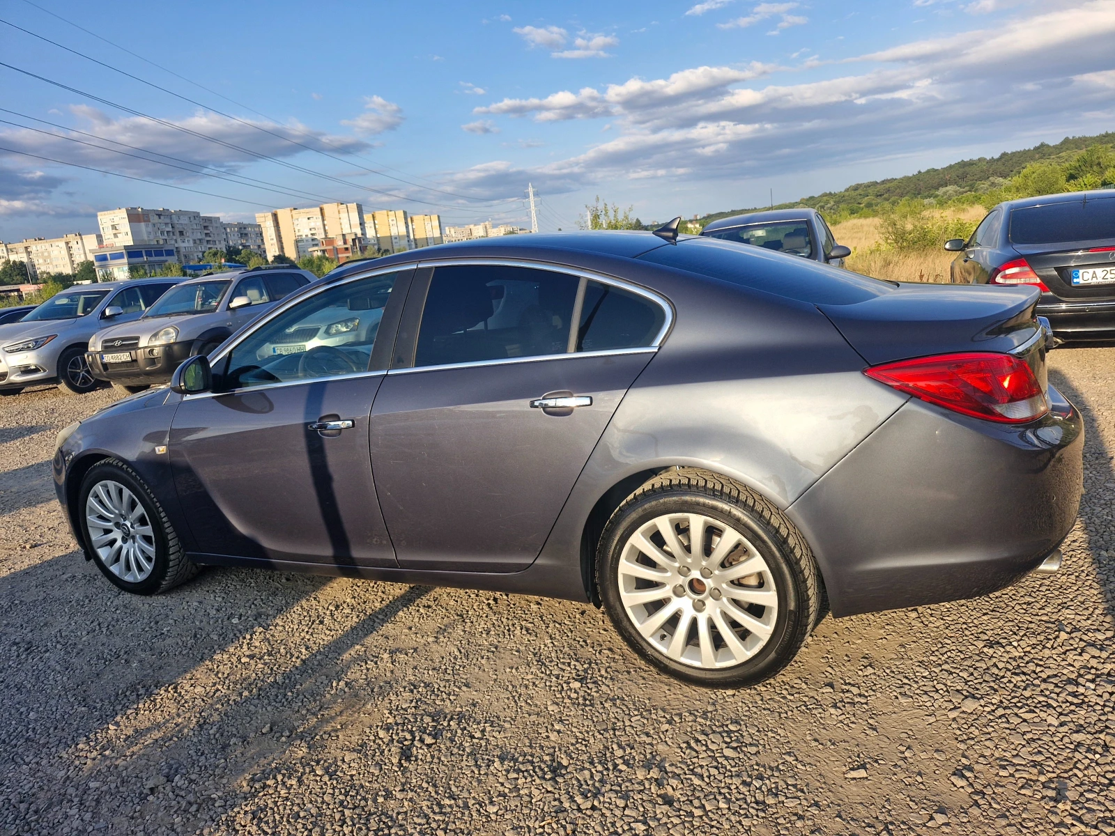 Opel Insignia, снимка 6 - Автомобили и джипове - 54811338