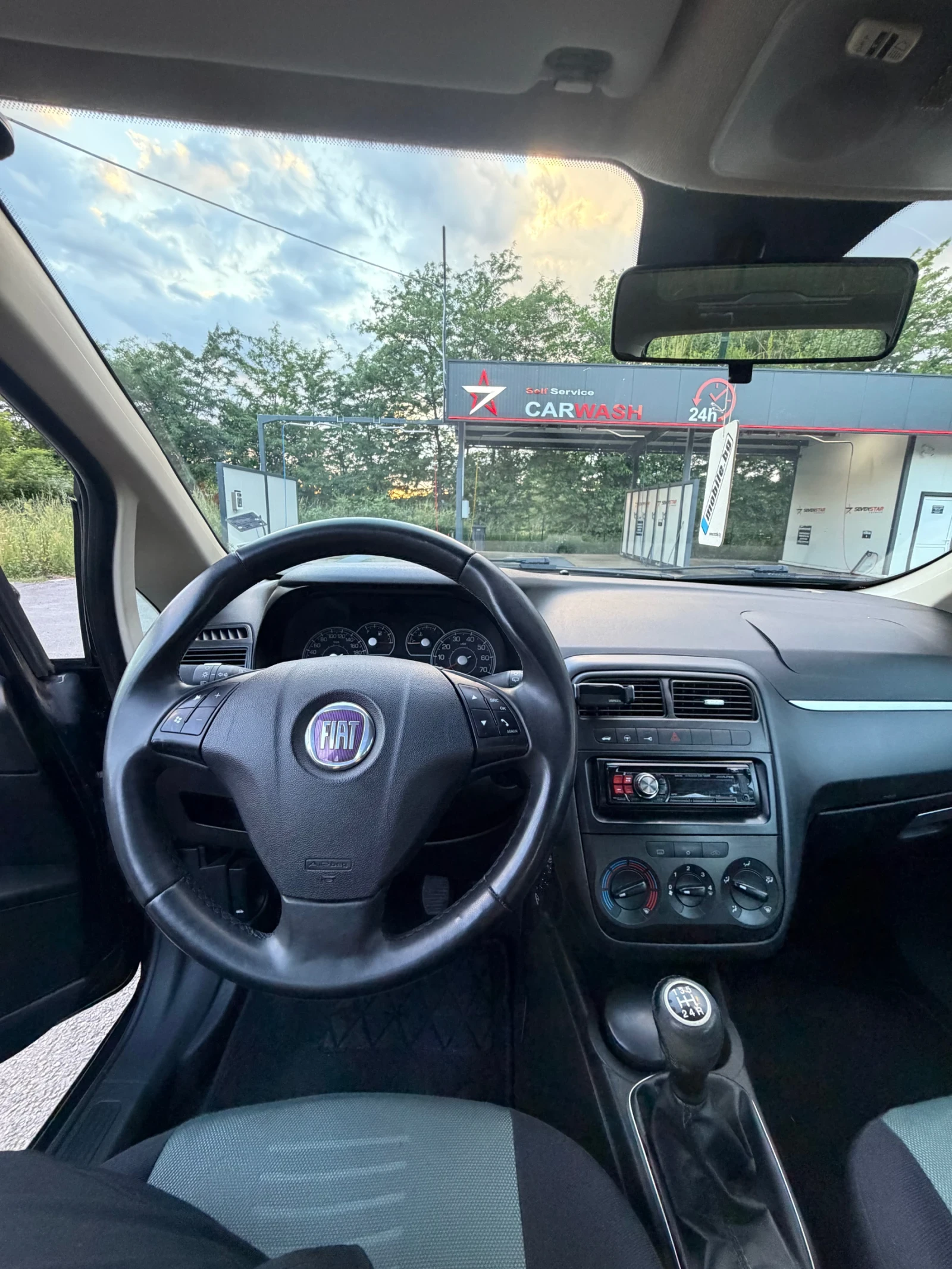 Fiat Punto, снимка 6 - Автомобили и джипове - 54948678