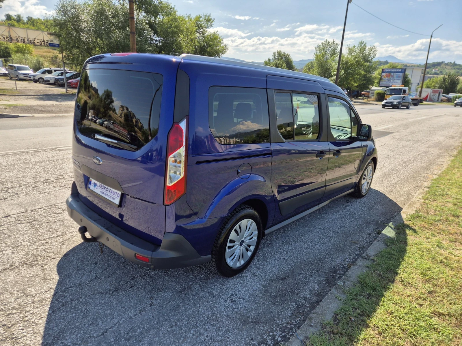Ford Connect 1.5dci  7места, снимка 5 - Автомобили и джипове - 55102734