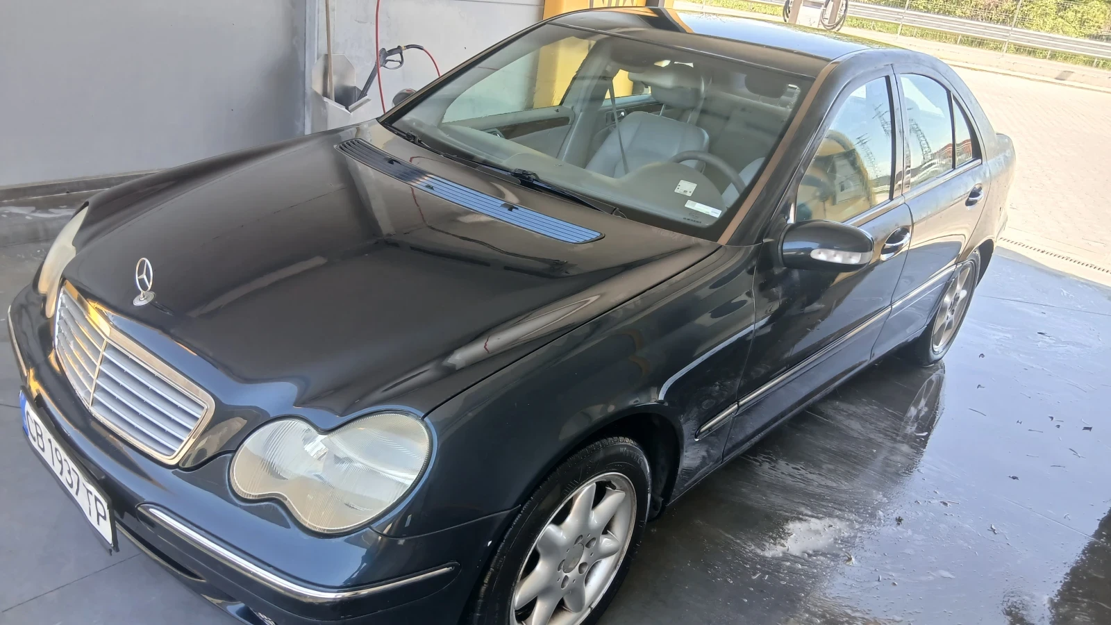 Mercedes-Benz C 200, снимка 2 - Автомобили и джипове - 55141205