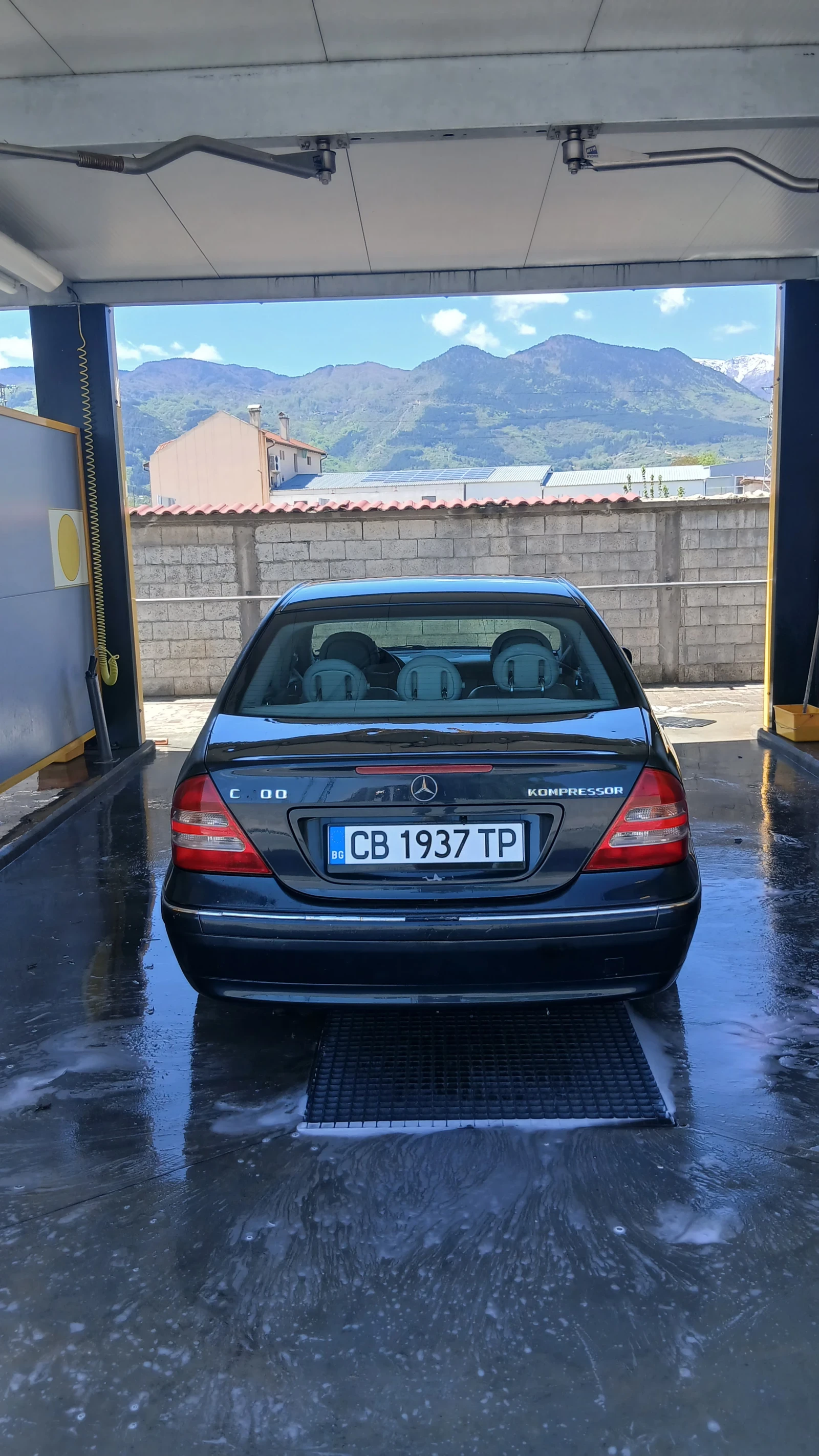Mercedes-Benz C 200, снимка 4 - Автомобили и джипове - 55141205