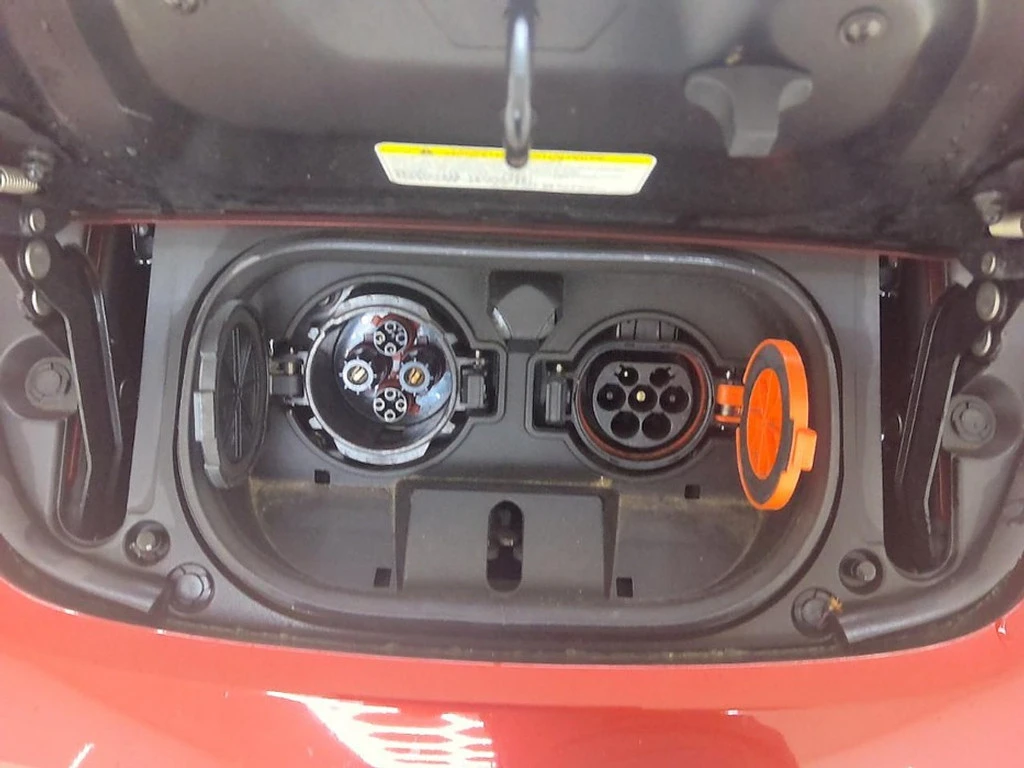 Nissan Leaf  40 kWh N - connecta, снимка 10 - Автомобили и джипове - 55185176