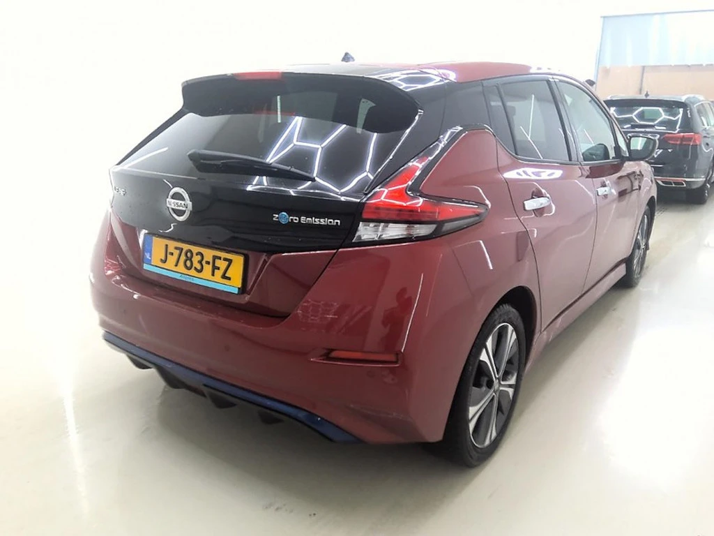 Nissan Leaf  40 kWh N - connecta, снимка 4 - Автомобили и джипове - 55185176