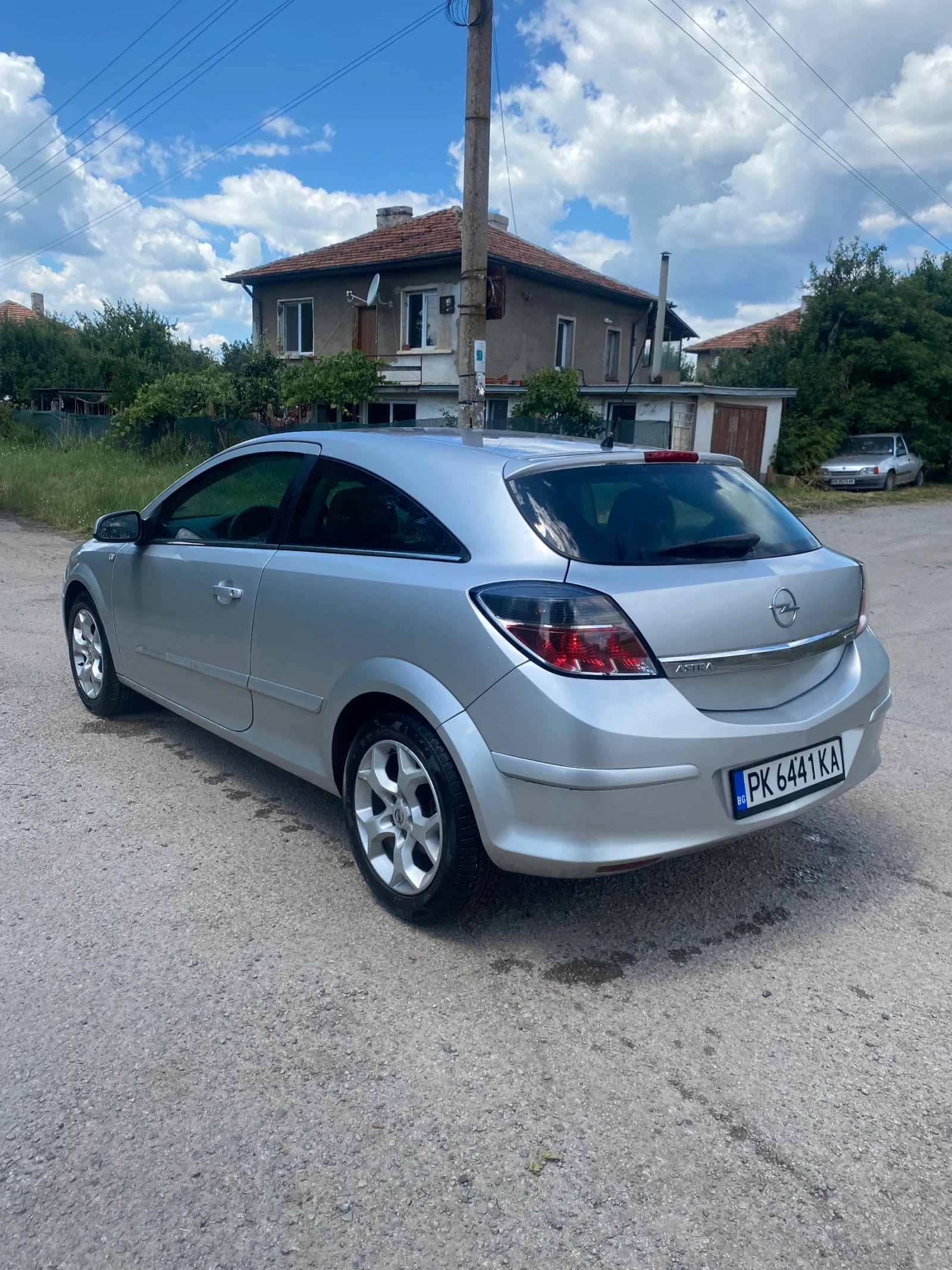 Opel Astra 1.7cdti, снимка 9 - Автомобили и джипове - 55262211