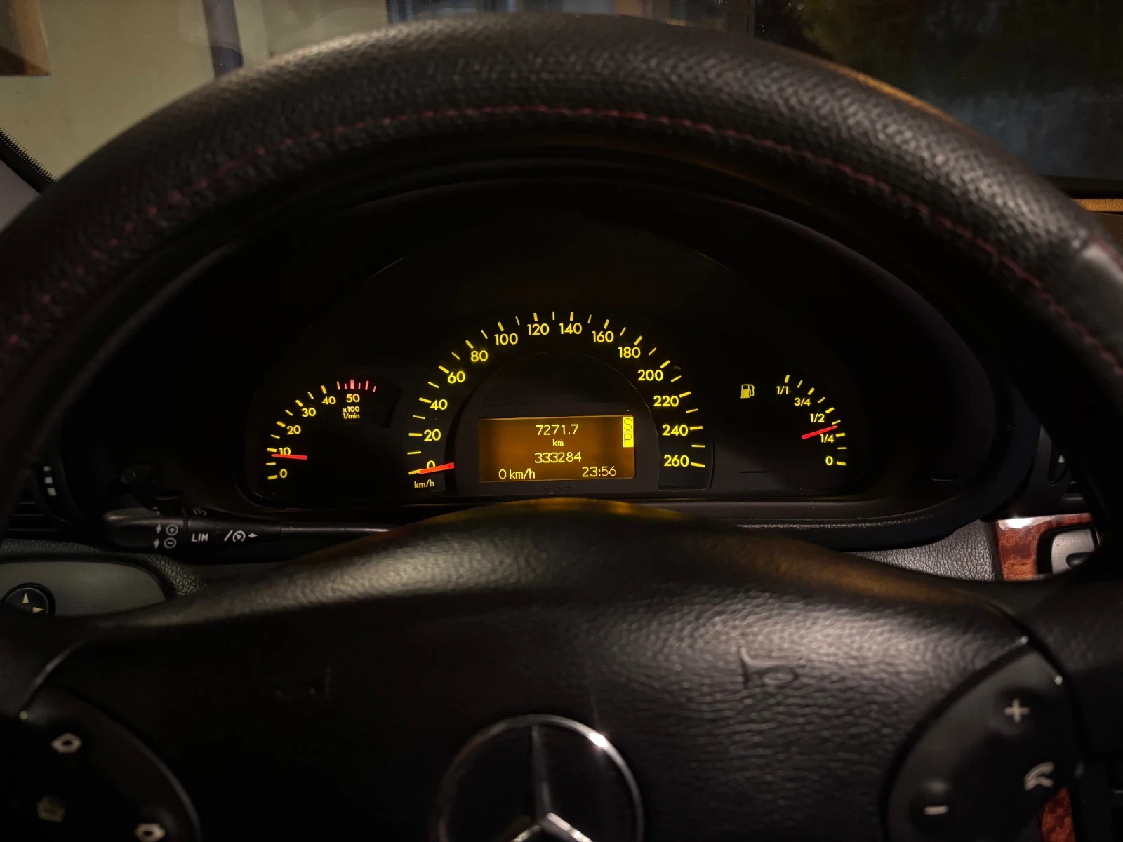 Mercedes-Benz C 200, снимка 9 - Автомобили и джипове - 55743799