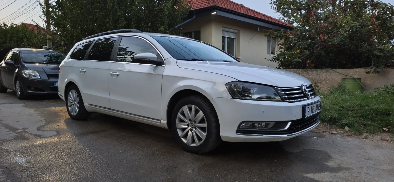 VW Passat B7, снимка 2 - Автомобили и джипове - 55783912