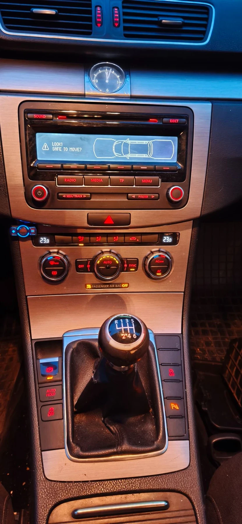 VW Passat B7, снимка 11 - Автомобили и джипове - 55783912