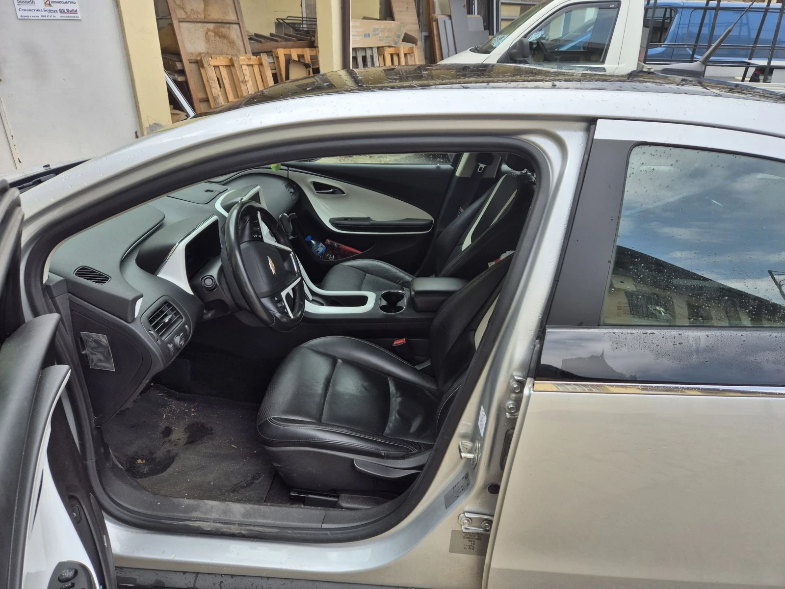 Chevrolet Volt Plug-in hybrid , снимка 7 - Автомобили и джипове - 56161583