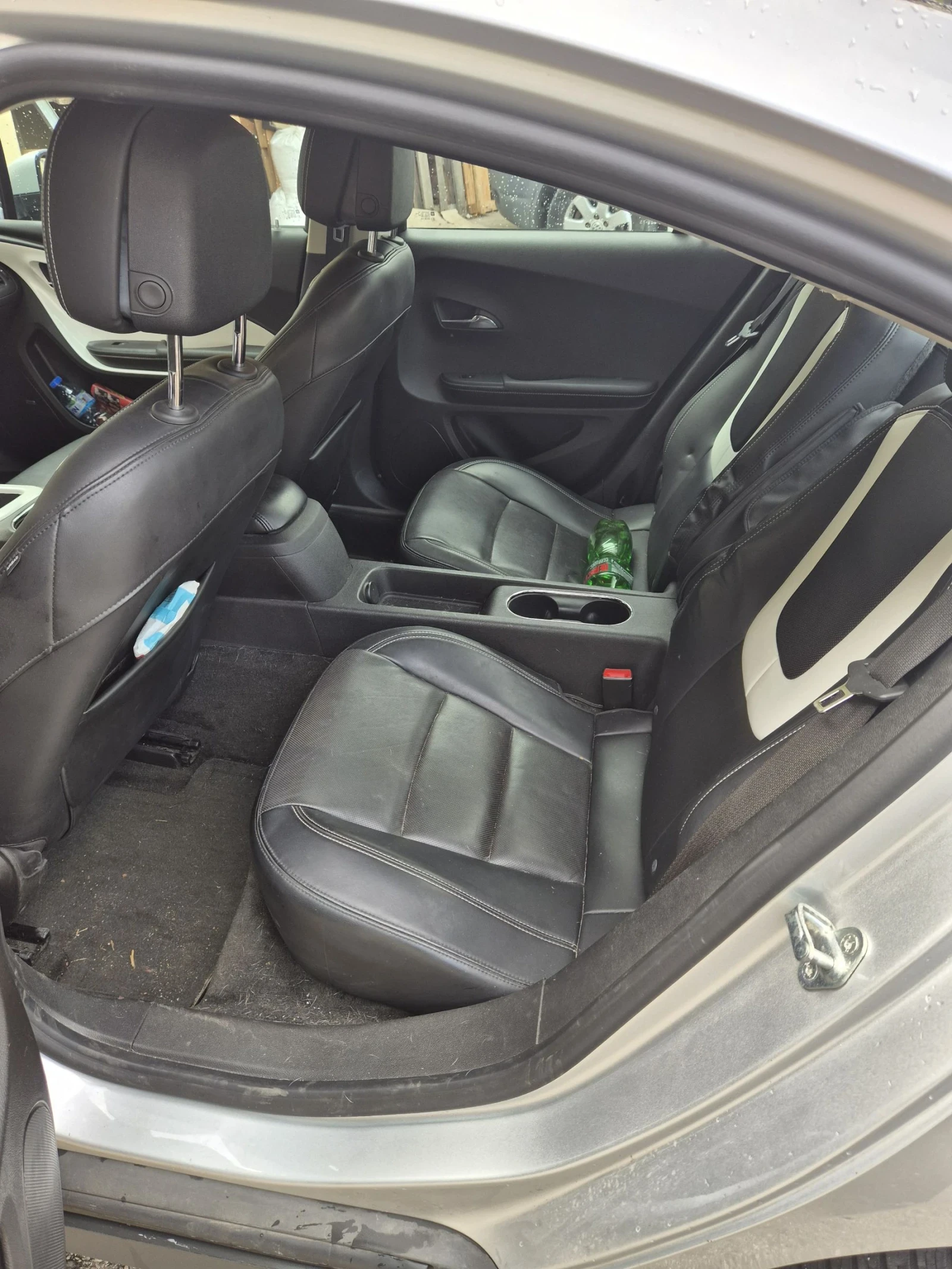Chevrolet Volt Plug-in hybrid , снимка 9 - Автомобили и джипове - 56161583