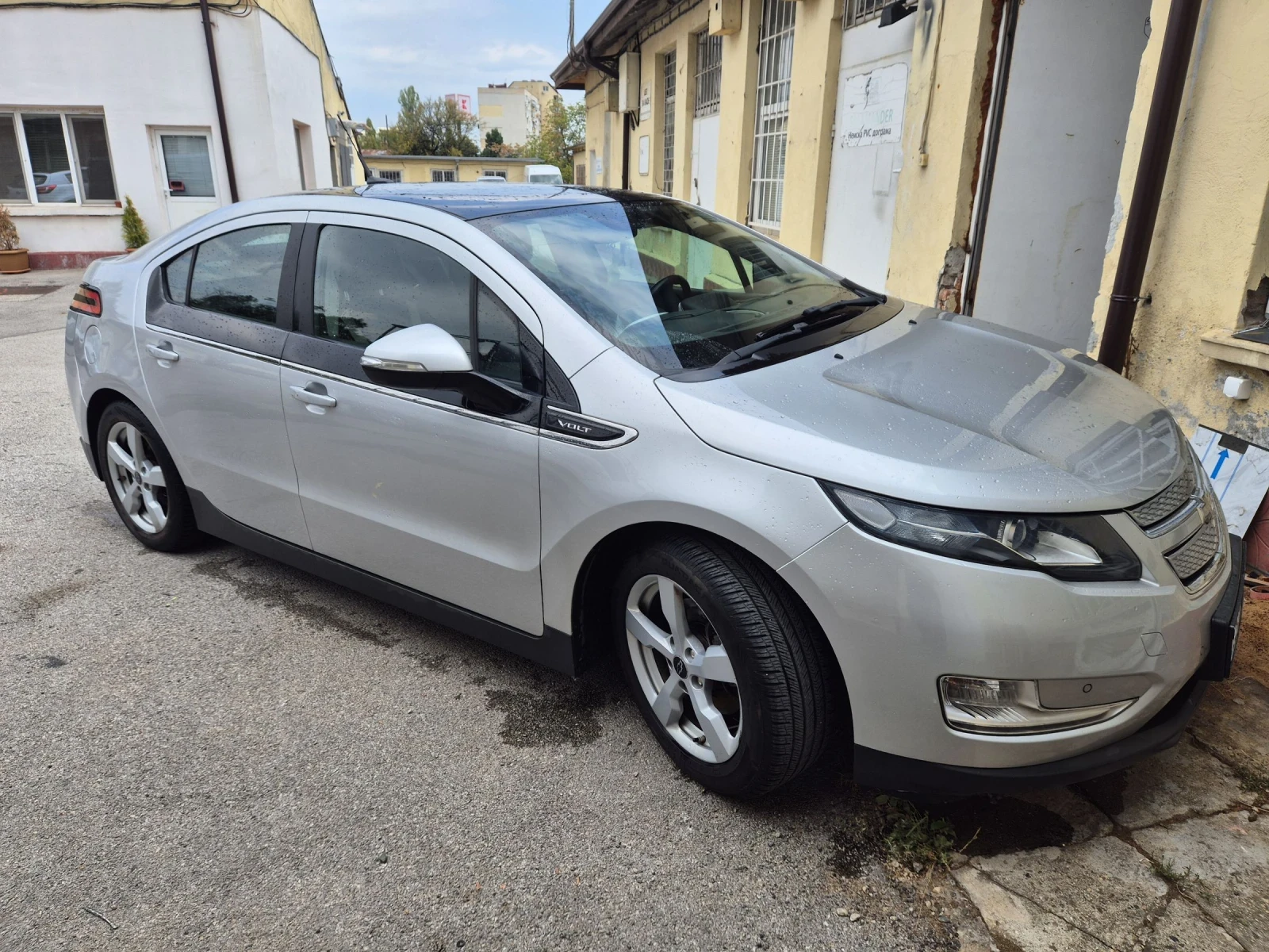 Chevrolet Volt Plug-in hybrid , снимка 5 - Автомобили и джипове - 56161583