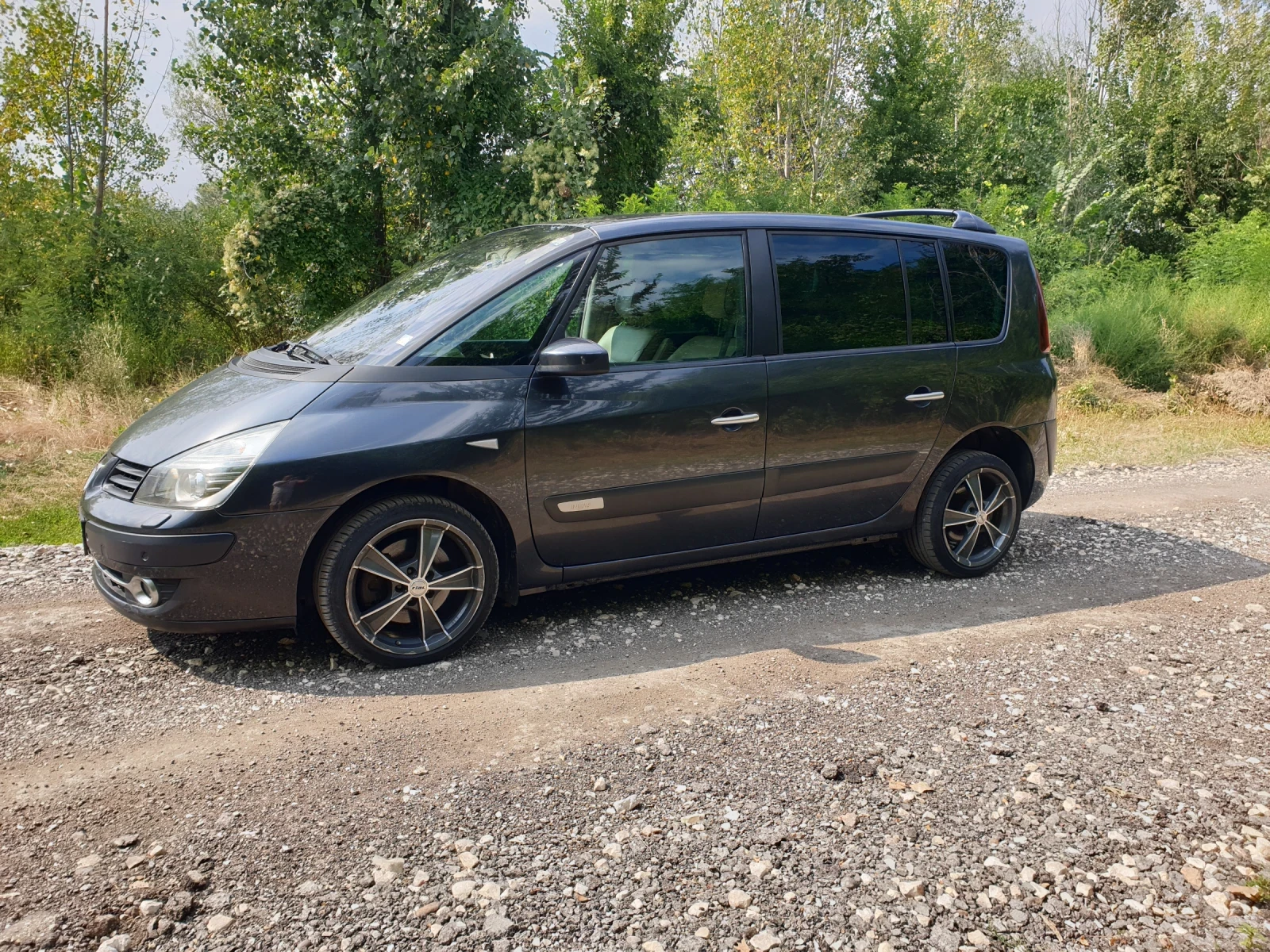 Renault Espace 2.0 DCI, снимка 3 - Автомобили и джипове - 56178120