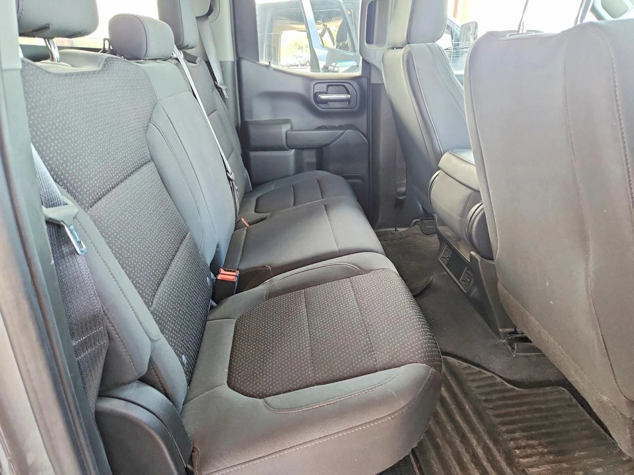 Chevrolet Silverado 2.7l K1500 Custom, снимка 10 - Автомобили и джипове - 56217307
