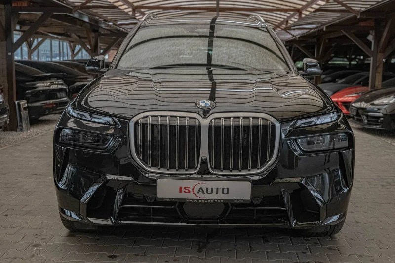 BMW X7 40d/M-Perf/HuD/Пано/6+ 1/Масаж/Soft Close/Камера 3, снимка 2 - Автомобили и джипове - 52578377